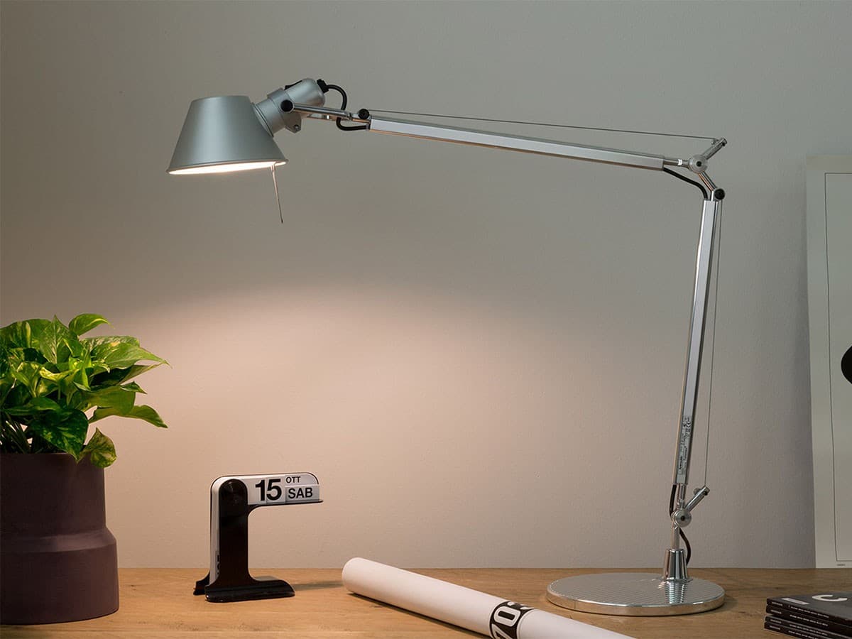 Artemide トロメオ デスクランプ